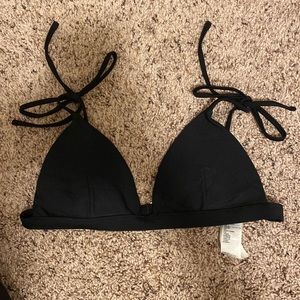 Hollister black bikini top. Size small.